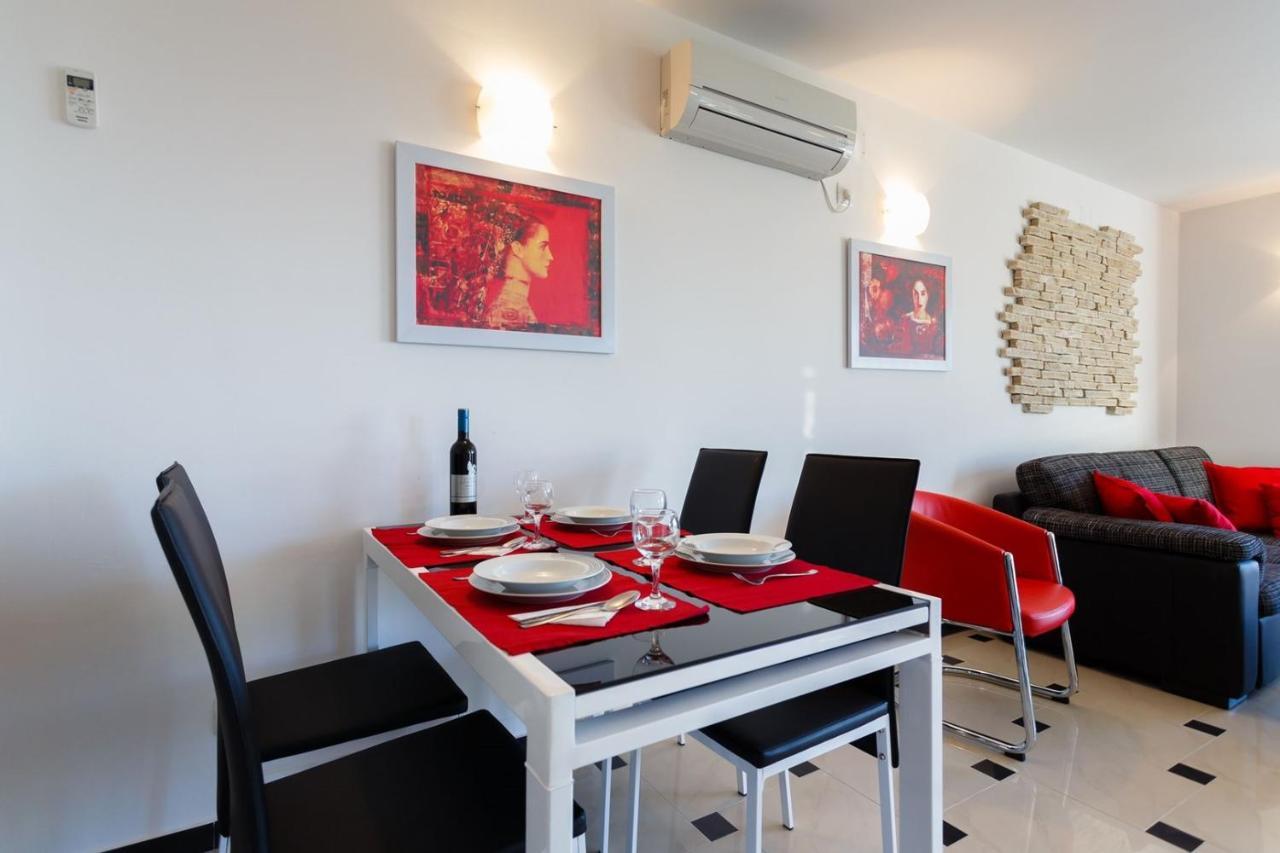 Apartments Adria Malinska Extérieur photo
