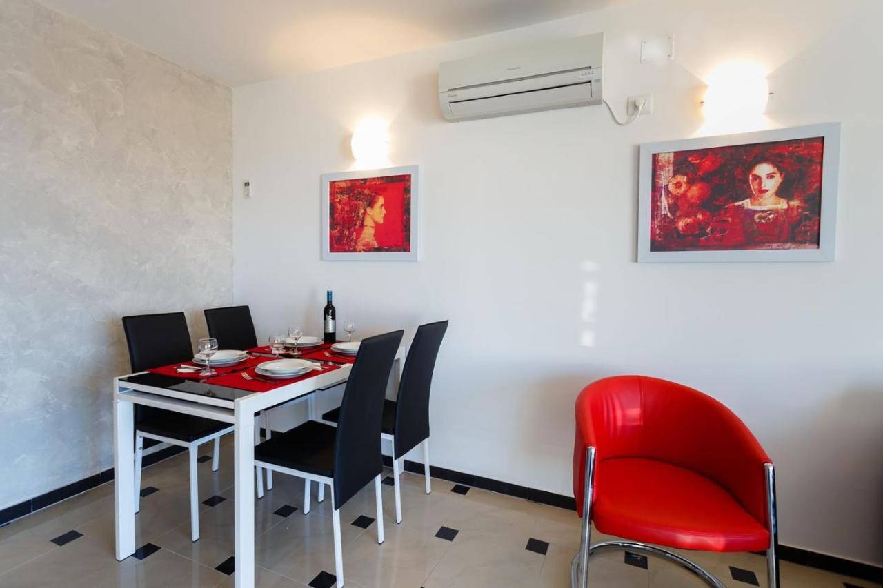 Apartments Adria Malinska Extérieur photo